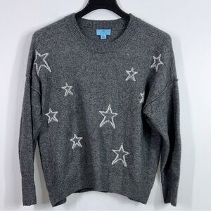 Cece gray star print crew neck sweater size medium